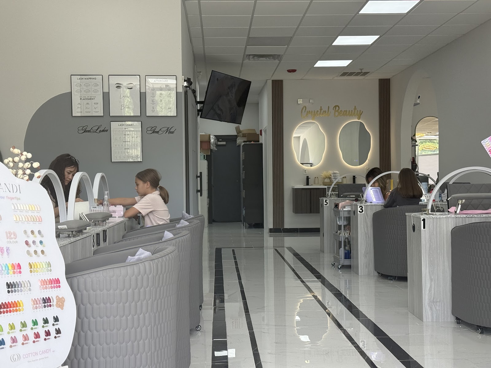 Crystal Beauty Nail & Spa nail photo 5
